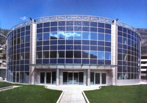 金屋頂電站驗收檢測與維護(hù)方案